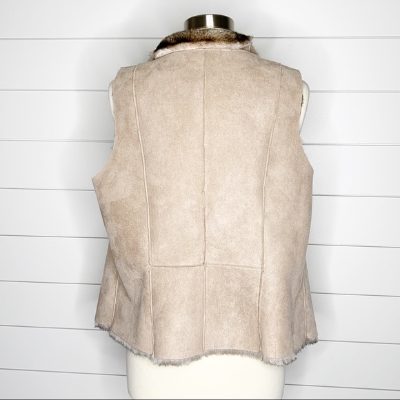 G.I.L.I. Faux Suede Faux Fur Fawn Open Front Vest - Picture 6 of 8